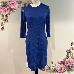 Elegant Royal Blue color long sleeve screw neck Dress size small